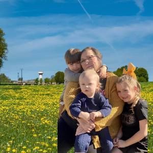 Meet your Posher, Kim